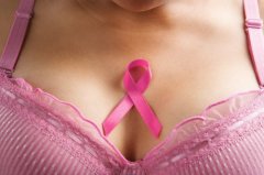 乳房疼痛別亂按摩,當心疾病加重